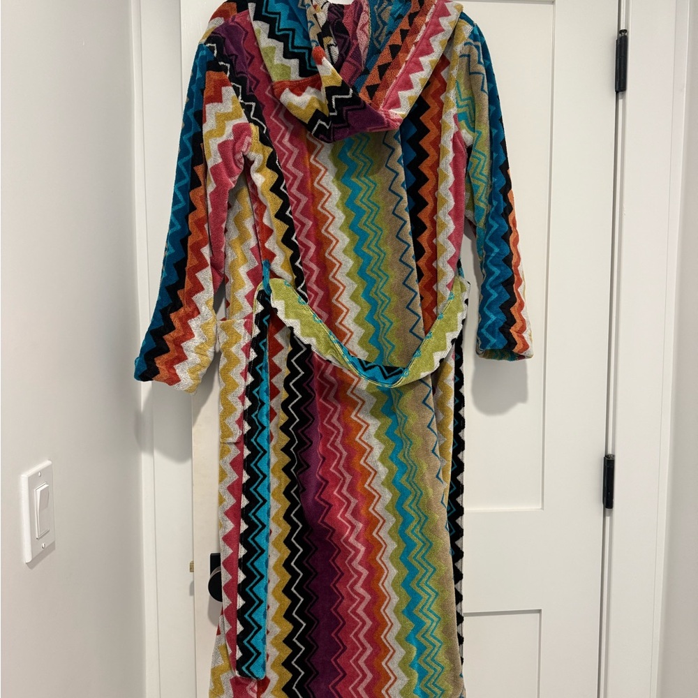 Missoni Zigzag Patterned Hooded Robe - Picture 2 of 3